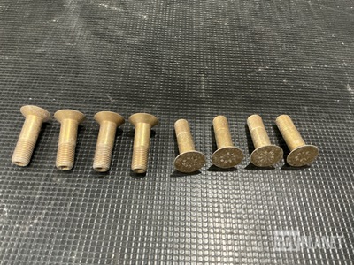(113) Hi-Shear HL21PB-12-12 Pin-Rivets