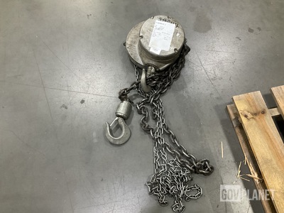 Yale Chain Hoist