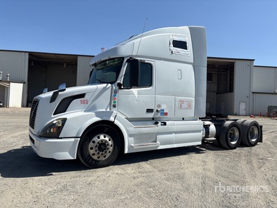 2018 Volvo VNL 6x4 T/A Sleeper Truck Tractor