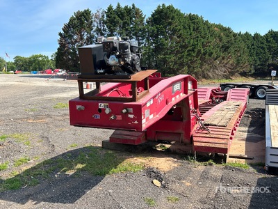 2010 Rodgers Brothers Corp. CR55PL98 Tri/A Lowboy Trailer