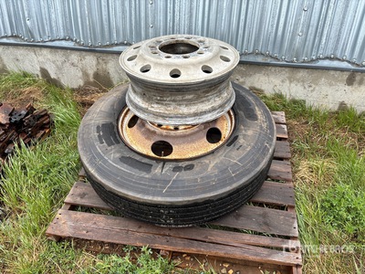 11R24.5 Pneus