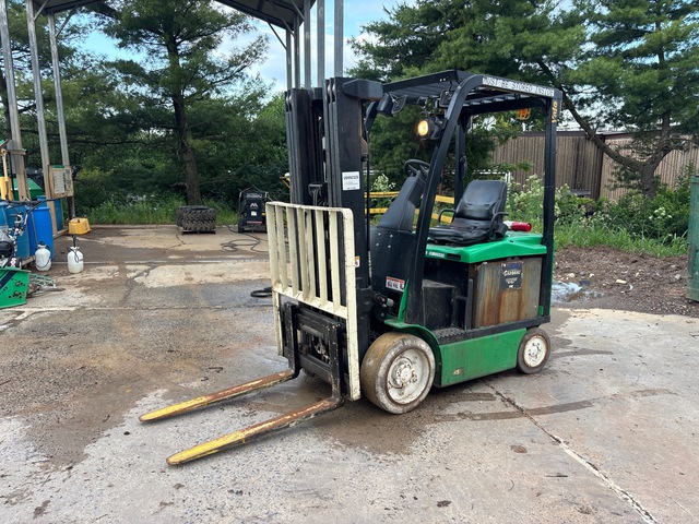 2016 Yale ERC050VGN36TE085 5000 lb Electric Forklift