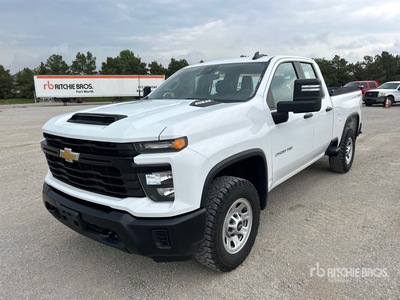 2024 Chevrolet Silverado 2500HD 4x4 Crew Cab Pick-up