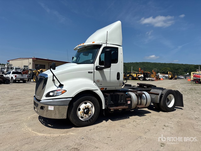 3HSDXTZN9KN256961 2019 photo no. 1