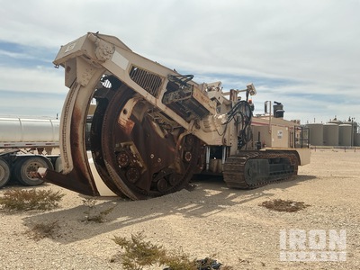 1992 Capitol 990 Trencher Tracked Łyżka do wykopów