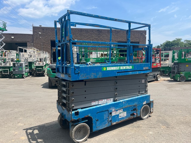 2017 Genie GS-3232 Electric Scissor Lift