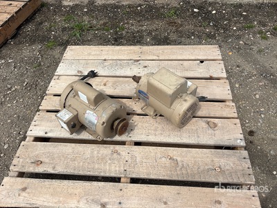 Quantity of (2) Electric Motors Divers