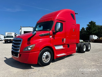 2018 Freightliner Cascadia 126 6x4 Tracteur Routier Couchette