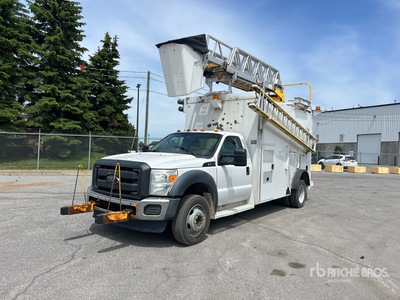 RH RH41 on 2012 Ford F-550 XL 4x2 Nacelle élévatrice montée sur fourgon