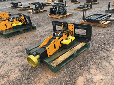 2026 GIYI GY-D680 67 in Skid Steer Post Driver (Unused)