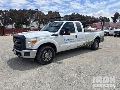 2016 Ford F-250 XL 4x2 Extended Cab Pickup