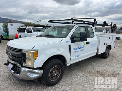 2017 Ford F-250 XL 4x2 Crew Cab Service Truck