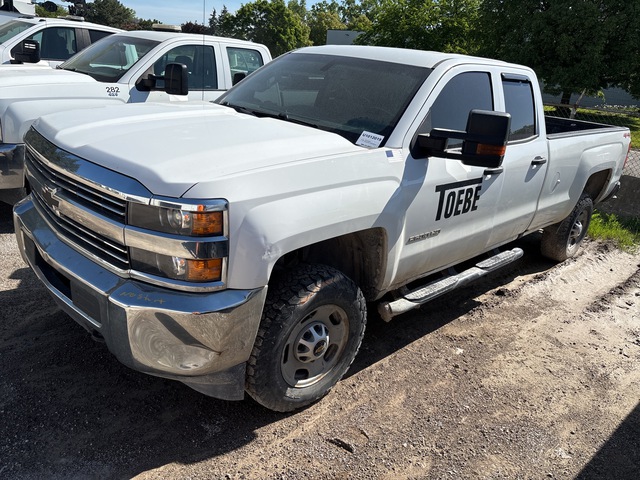 2018 Chevrolet Silverado 2500 HD 4x4 Extended Cab Pickup