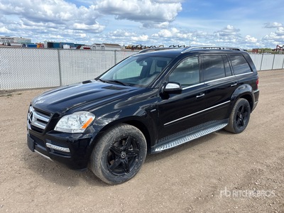 2010 Mercedes-Benz GL 350 Automobile