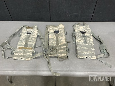 (86) Hydration System Carriers