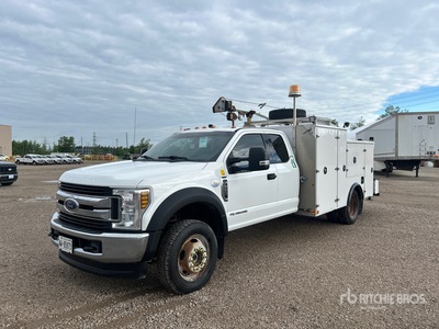 2018 Ford F-550 XLT 4x2 Extended Cab Service Truck