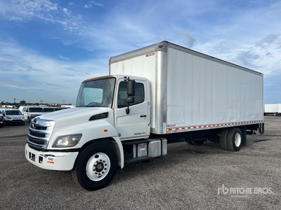 2019 Hino 268 4x2 Furgoneta caja cerrada