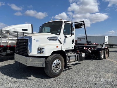 2021 Freightliner 114SD 6x4 Camión Portacontenedores