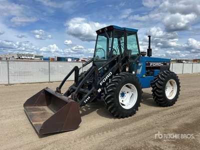 Ford 9030 Bi-Directional Tractor