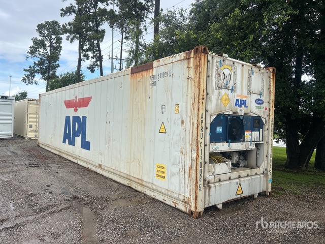 2011 40 ft High Cube Refrigerated Storage Container