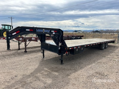 2015 Load Trail 32 ft T/A Equipment Trailer
