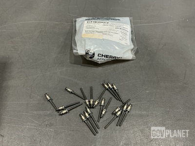 (6,800) Blind Rivets