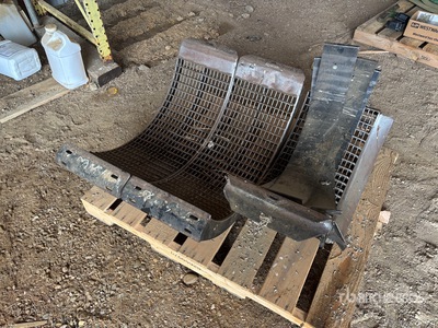 Quantity of (3) Grata per mietitrebbia - Fits John Deere S670