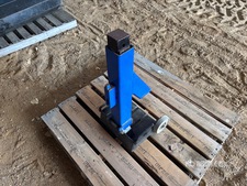 Sprayer Jack