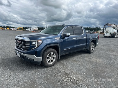 2023 GMC Sierra 1500 SLT 4x4 Crew Cab Pickup