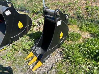 Dynamic Entities 11 in Digging Graafmachine Bak - Fits 50mm Cat 307/308, Komatsu PC78/88 Deere/Hitachi 75/85 Case, New Holland, Kobelco SK80 Bobcat E80