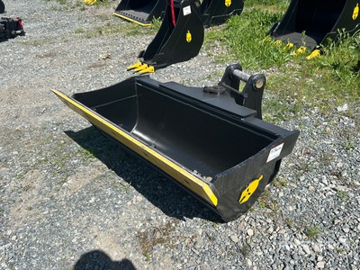 Dynamic Entities 46 in Tilting Graafmachine Bak - Fits 50mm Cat 307/308, Komatsu PC78/88 Deere/Hitachi 75/85 Case, New Holland, Kobelco SK80 Bobcat E80
