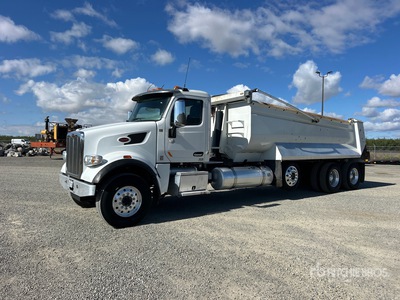 2019 Peterbilt 567 6x4 Camion à benne basculante Tridem