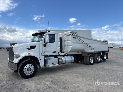 2018 Peterbilt 567 8x4 Tri/A-kiepwagen
