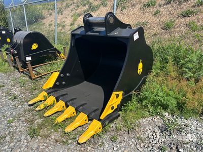 Dynamic Entities 43 in Digging Graafmachine Bak - Fits 80mm Cat 320/321/323, Hyundai R210 Komatsu PC200/220, Deere 160/200/225 Kobelco SK210, Case 210/225, Doosan DX225