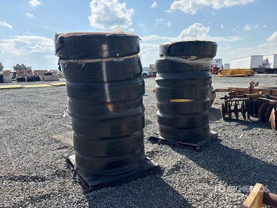 Quantity of (2) Pallets of Rolled Gas チュービング