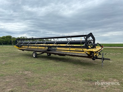 2004 Honey Bee SP36 36 ft Draper Tête de moissonneuse-batteuse