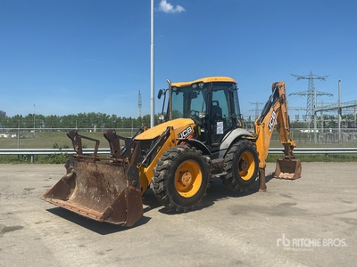 2016 JCB 4CX 4x4 لودر خلفي