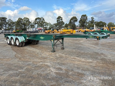 2010 Ophee 12.1 m Tri/A Container Trailer