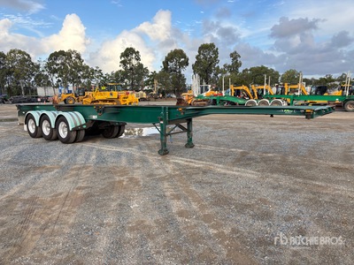2010 Ophee 12.1 m Tri/A Container Trailer