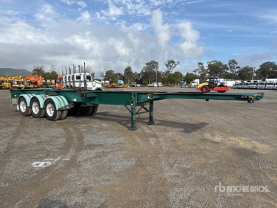 2010 Ophee 12.1 m Tri/A Container Trailer
