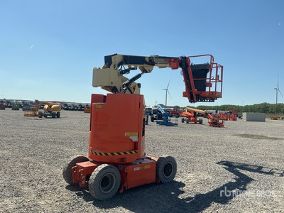 2015 JLG E300 AJP 2WD Electric Piattaforma monobraccio articolata