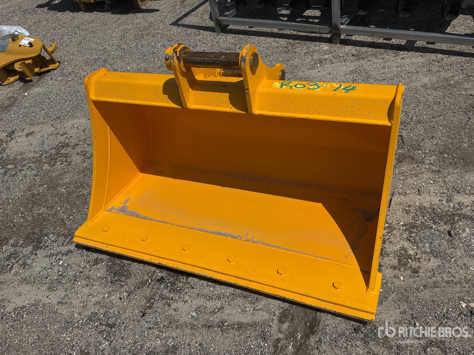 2026 LYALS ALSECB08 47 in Cleanup Excavator Bucket - Fits Cat 308 (Unused)