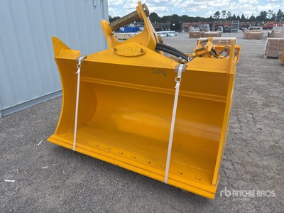 2026 LYALS ALSEAB320 71 in Cleanup angle bucket Godet d'excavatrice - Fits Cat 320 (Unused)