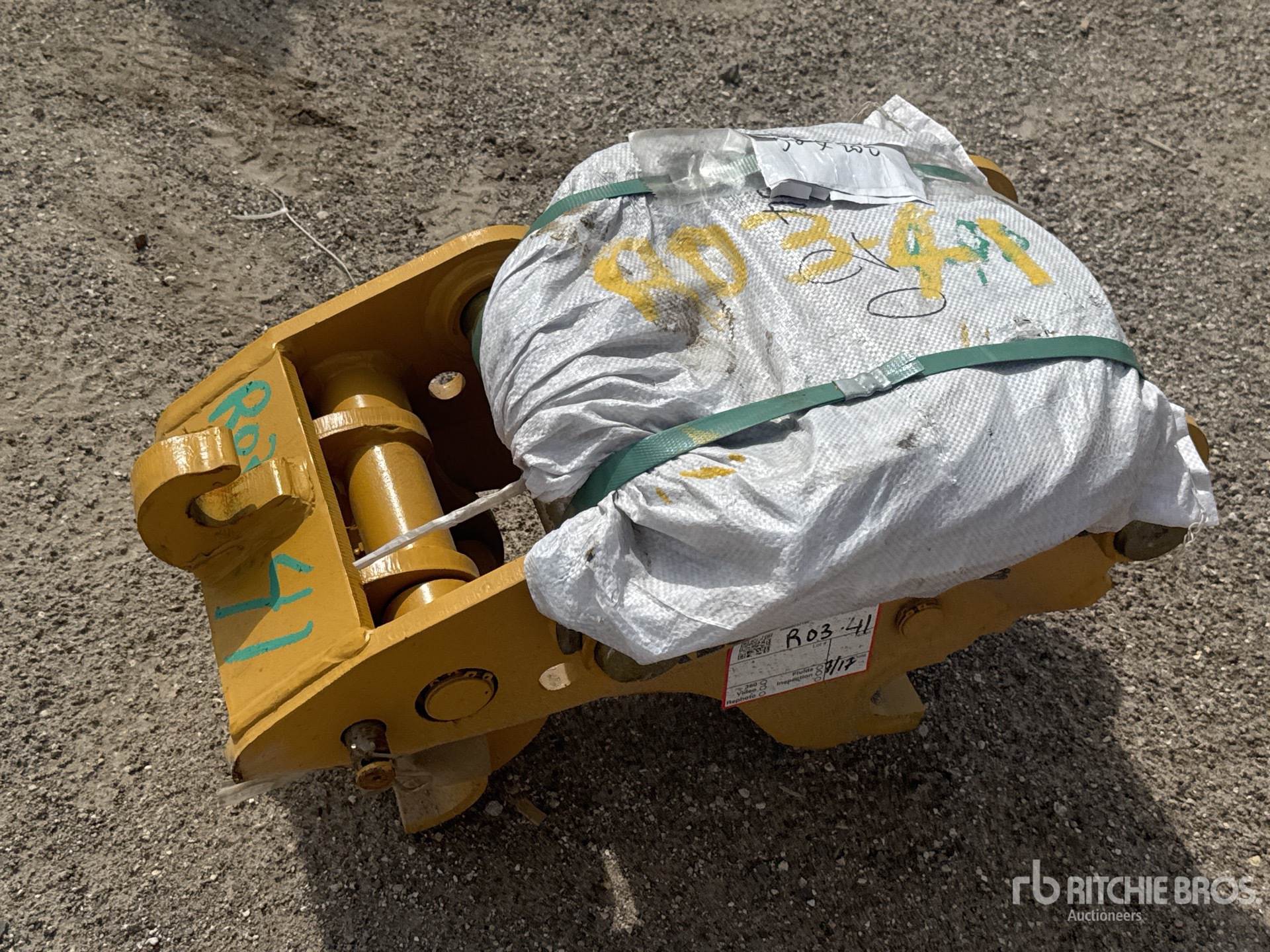 2026 LYALS ALSQC50 10 in Quick Coupler - Fits Cat 307-308 (Unused)