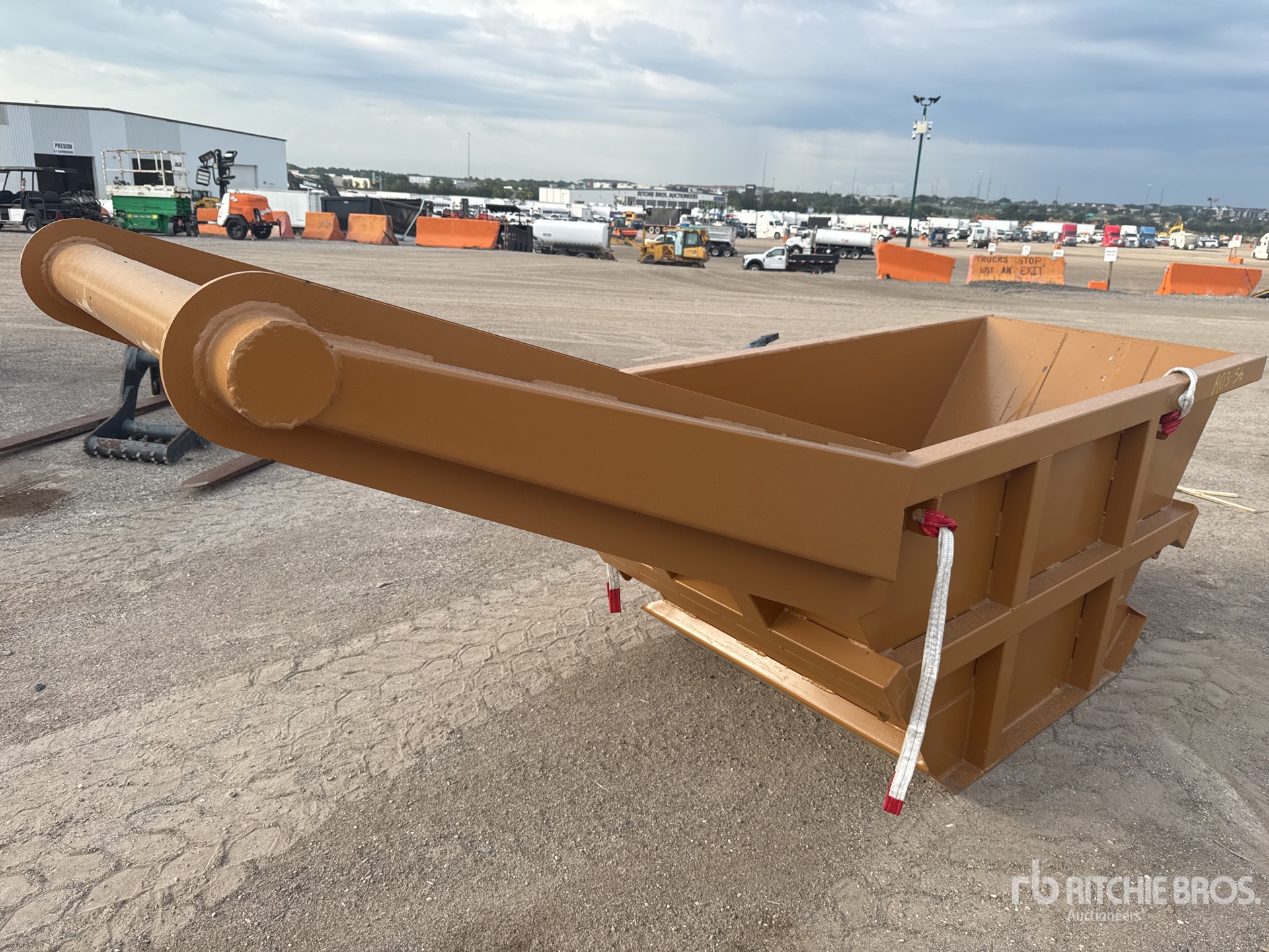 2026 LYALS ALSBB 3cy Bedding Box (Unused)