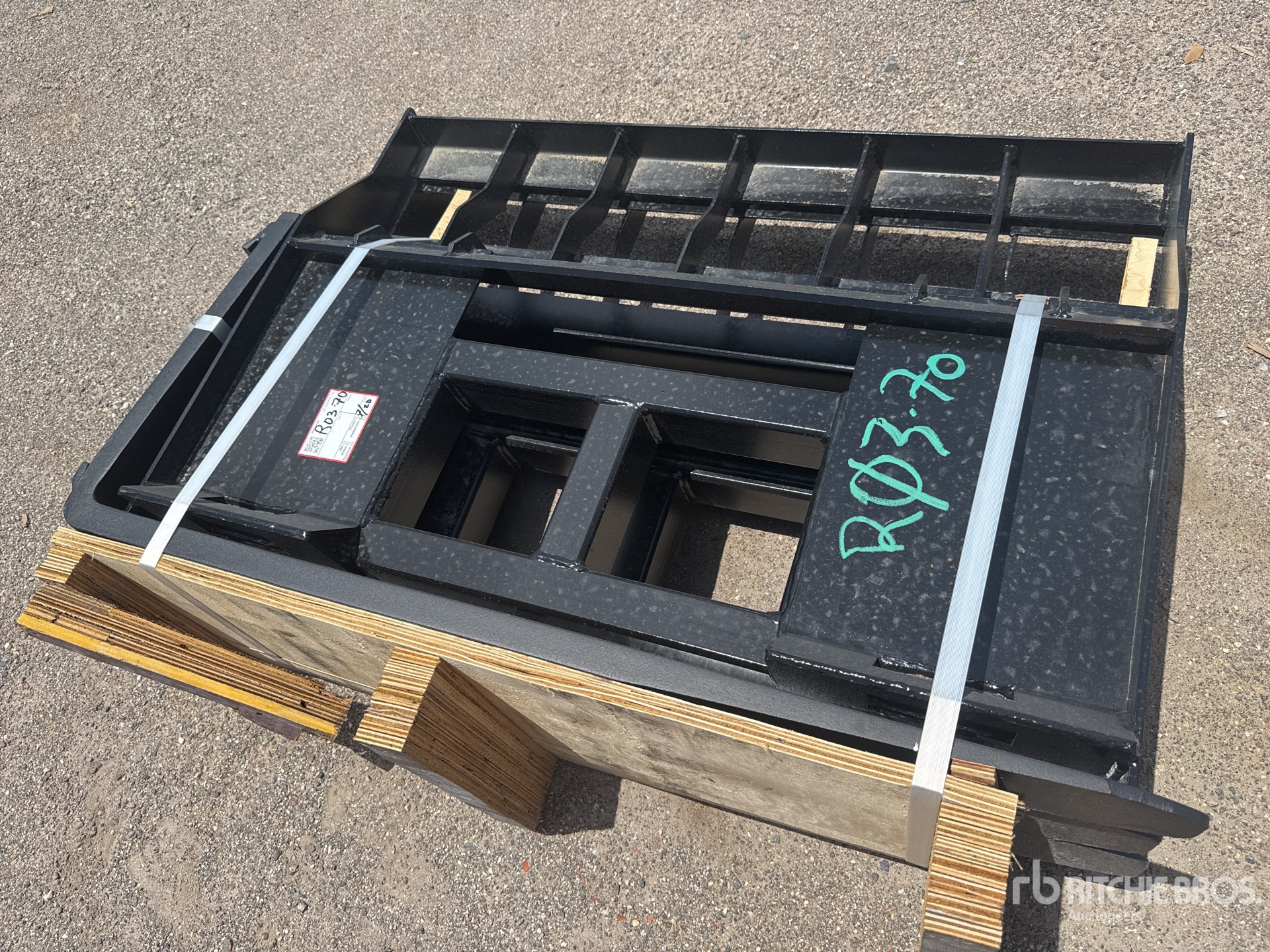 Quantity of (2) 2026 LYALS ALSF 48 in Skid Steer Forks (Unused)