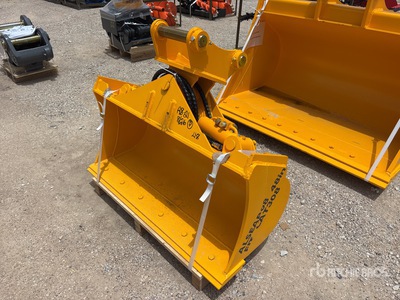 2026 LYALS ALSEAB08 48 in Hydraulic Tilting Godet d'excavatrice (Unused)