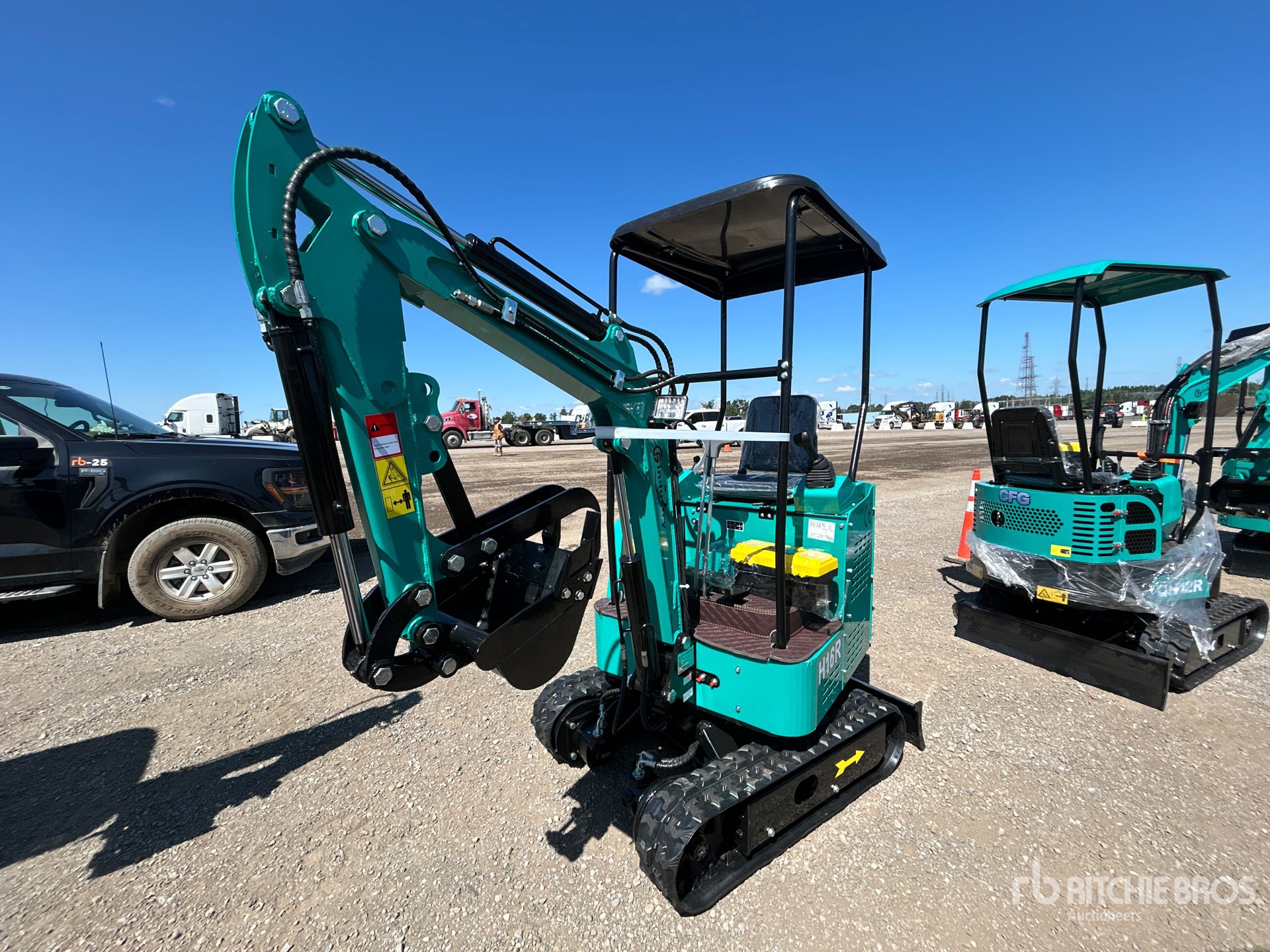 2026 CFG H16R Mini Excavator (Unused)