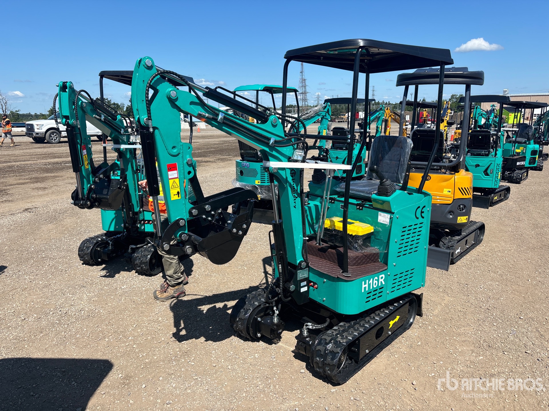 2026 CFG H16R Mini Excavator (Unused)