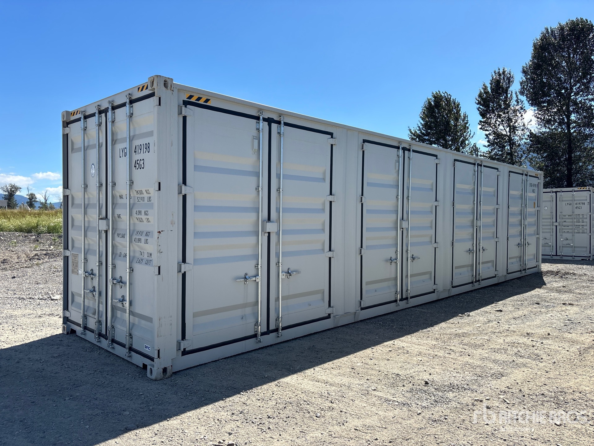 2026 40 ft High Cube Multi-Door Storage Container